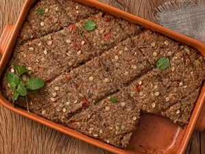 Assadeira laranja com Kibe de Carne com Aveia